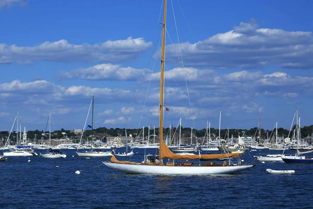Explore Newport 4